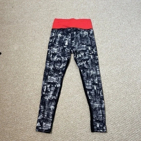 𝅺⭐️ ‼️NWOT ADIDAS Workout Pants ‼️⭐️ - Picture 2 of 3